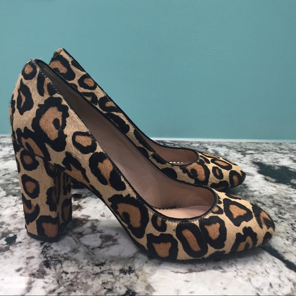 🎉🎊🎊 HP🎉🎊🎉 Leopard print chunky heels - Picture 2 of 8